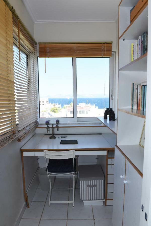 Top Floor With Stunning 360 View Apartment Rafina  Exterior photo