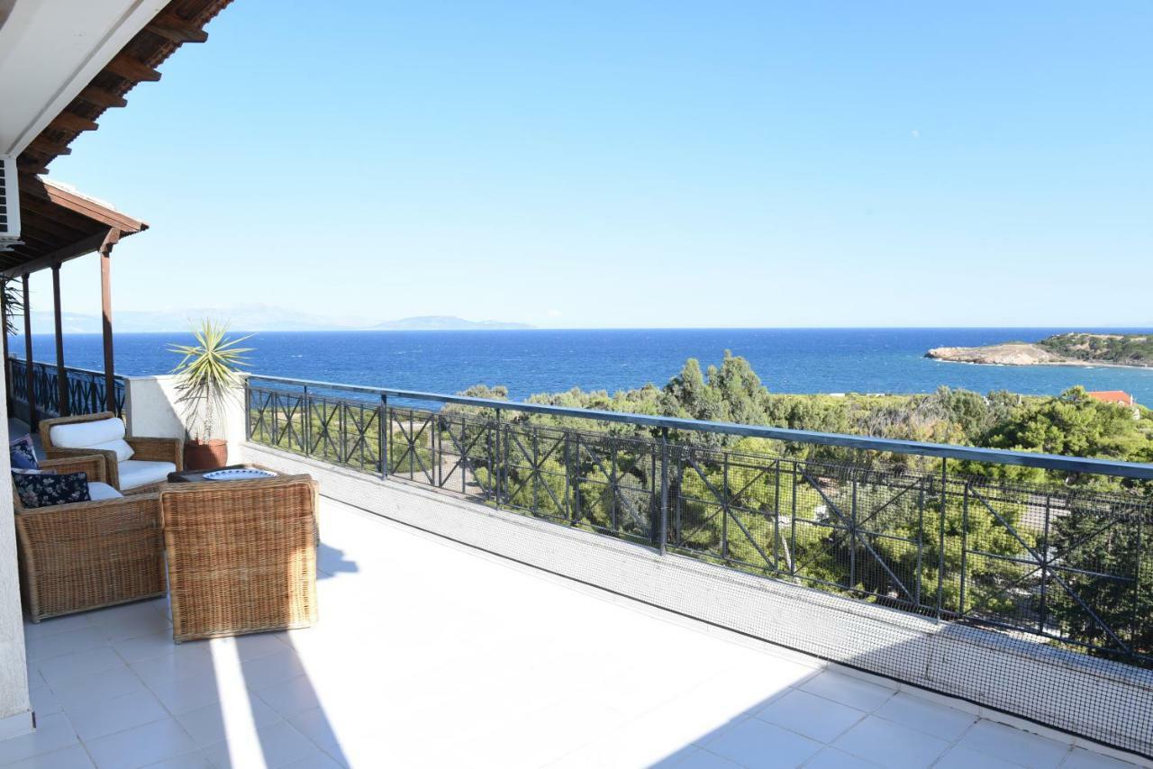 Top Floor With Stunning 360 View Apartment Rafina  Exterior photo