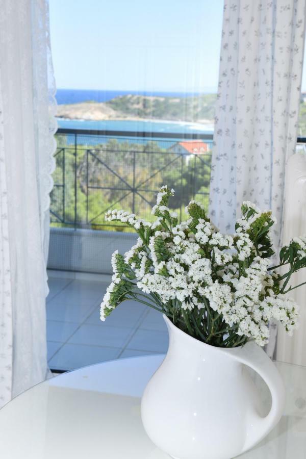 Top Floor With Stunning 360 View Apartment Rafina  Exterior photo